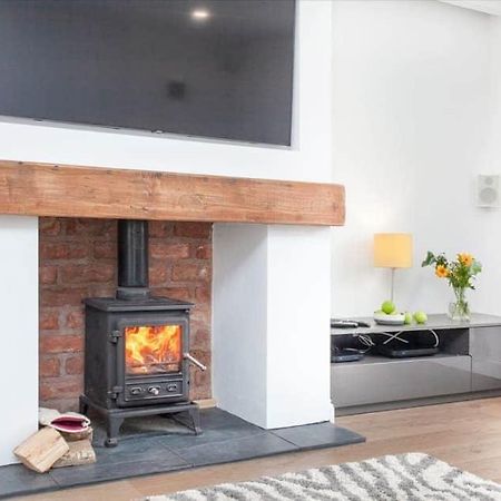 Honeybrook - Cosey Detached Home, Modern, Spacious 托基 外观 照片