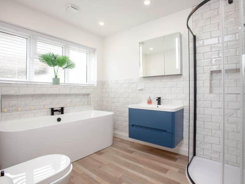 Honeybrook - Cosey Detached Home, Modern, Spacious 托基 外观 照片